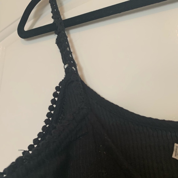 Volcom Black Tank - Picture 4 of 4